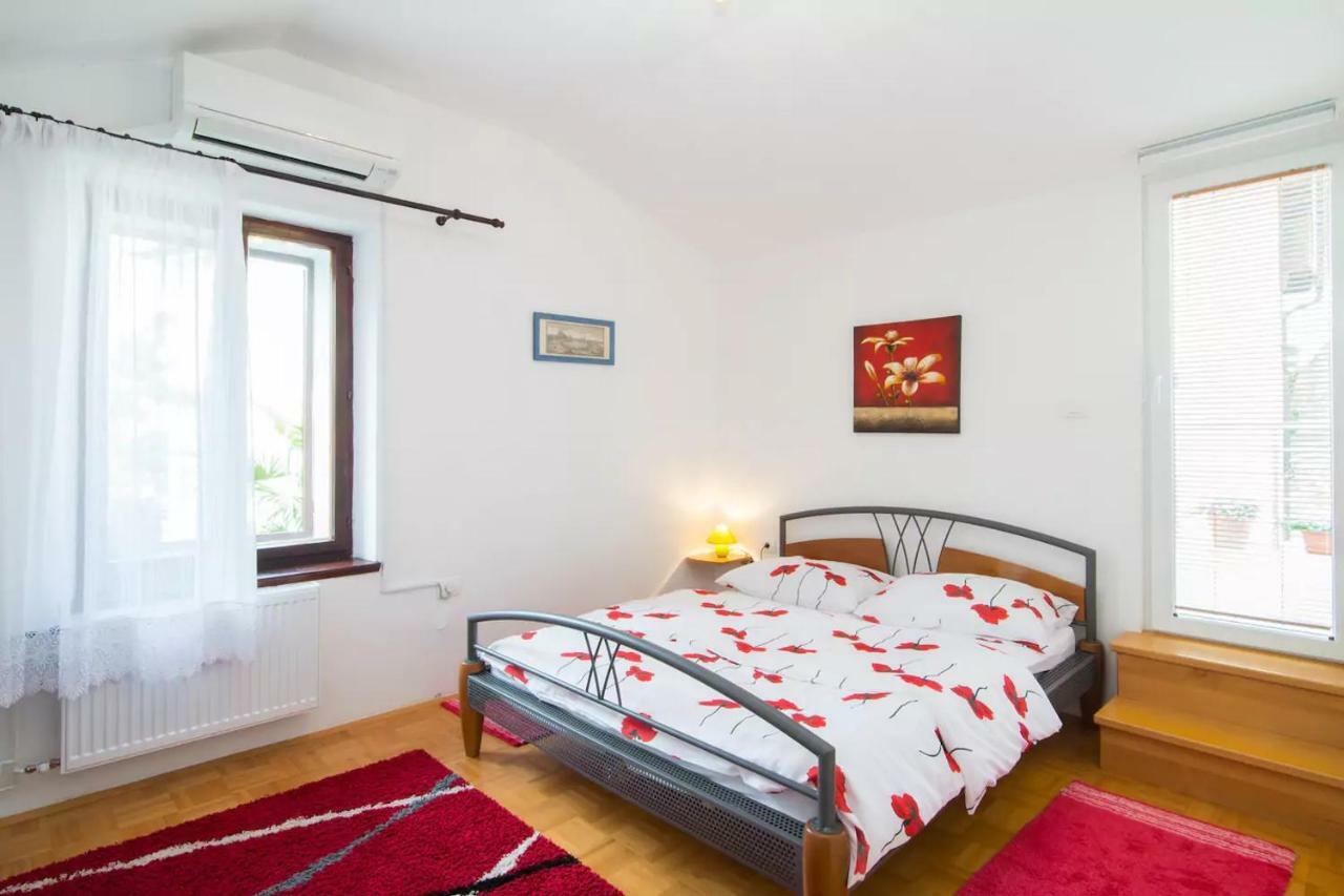 Charming Apartment Koper Exterior foto